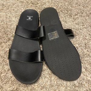 Shade and shore sandals